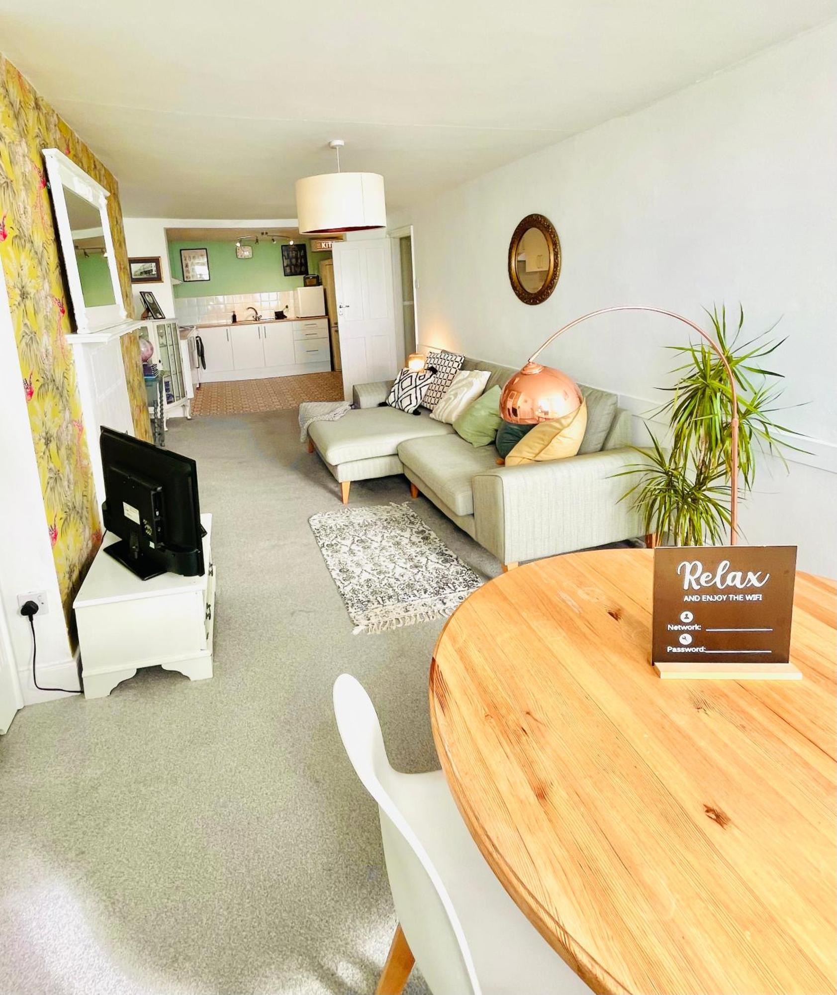 Penthouse Sea View Home برايتون المظهر الخارجي الصورة